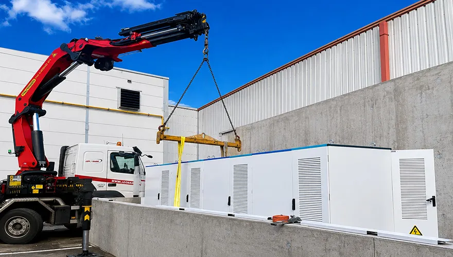 solutions solar batteries