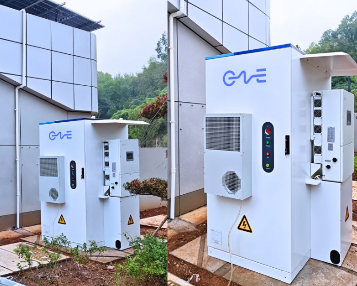 solar panel battery storage capacity