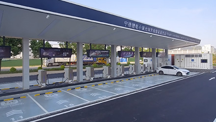 On 17th October, Contemporary Nebula researched and developed, Nebula shares invested in the construction of the light storage charging and inspection of intelligent super-charging station was completed and opened in Ningde, Fujian Province, lithium town, which is the country's first use of the full DC micro-grid technology, charging piles, storage, photovoltaic batteries and battery testing integrated standardised intelligent charging station.